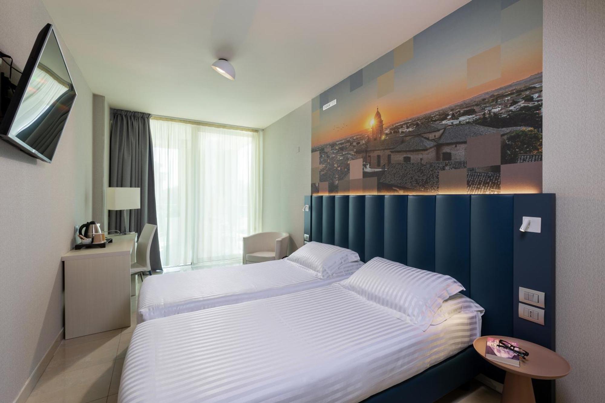 Mercure Hotel Rimini Artis Exterior foto