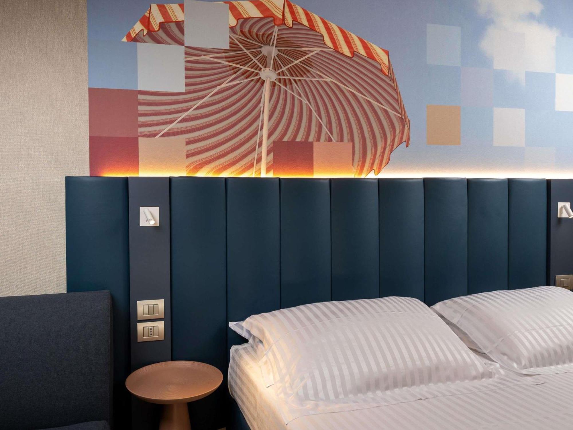 Mercure Hotel Rimini Artis Exterior foto